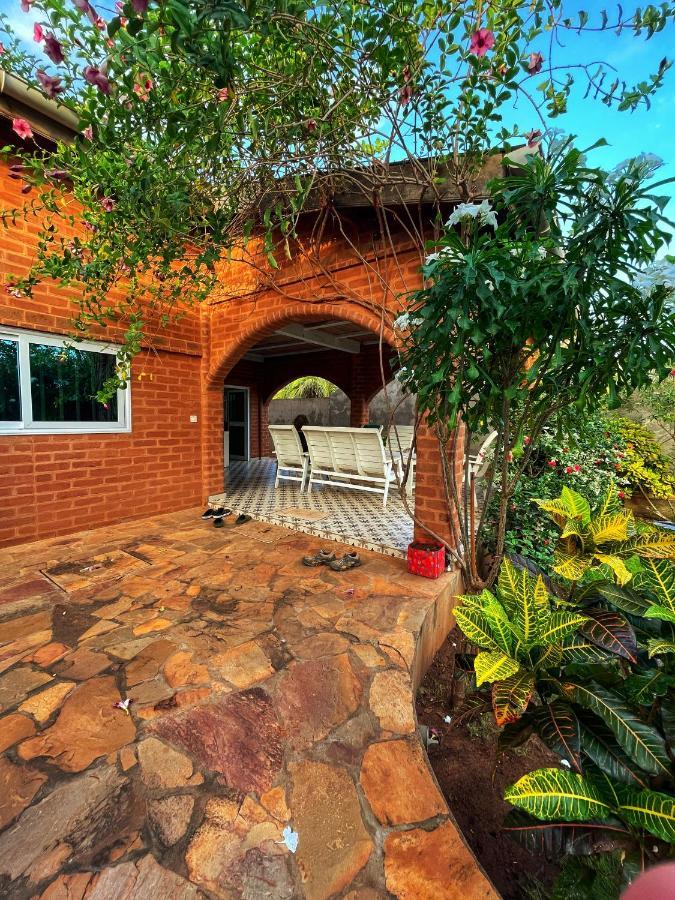 Maison Charlotte Forever Chambre D'Hotes Chez Un Couple Belgo Togolais Lomé Exterior foto